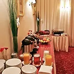 Angelis Hotel 4*