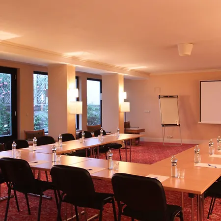 Angelis Hotel 4*