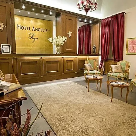 Angelis Hotel 4*