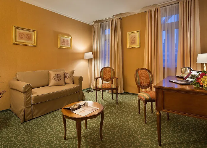 Angelis Hotel 4*