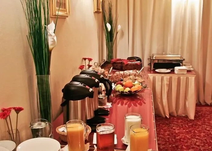 Angelis Hotell 4*