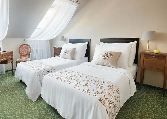 Hotell Angelis 4*